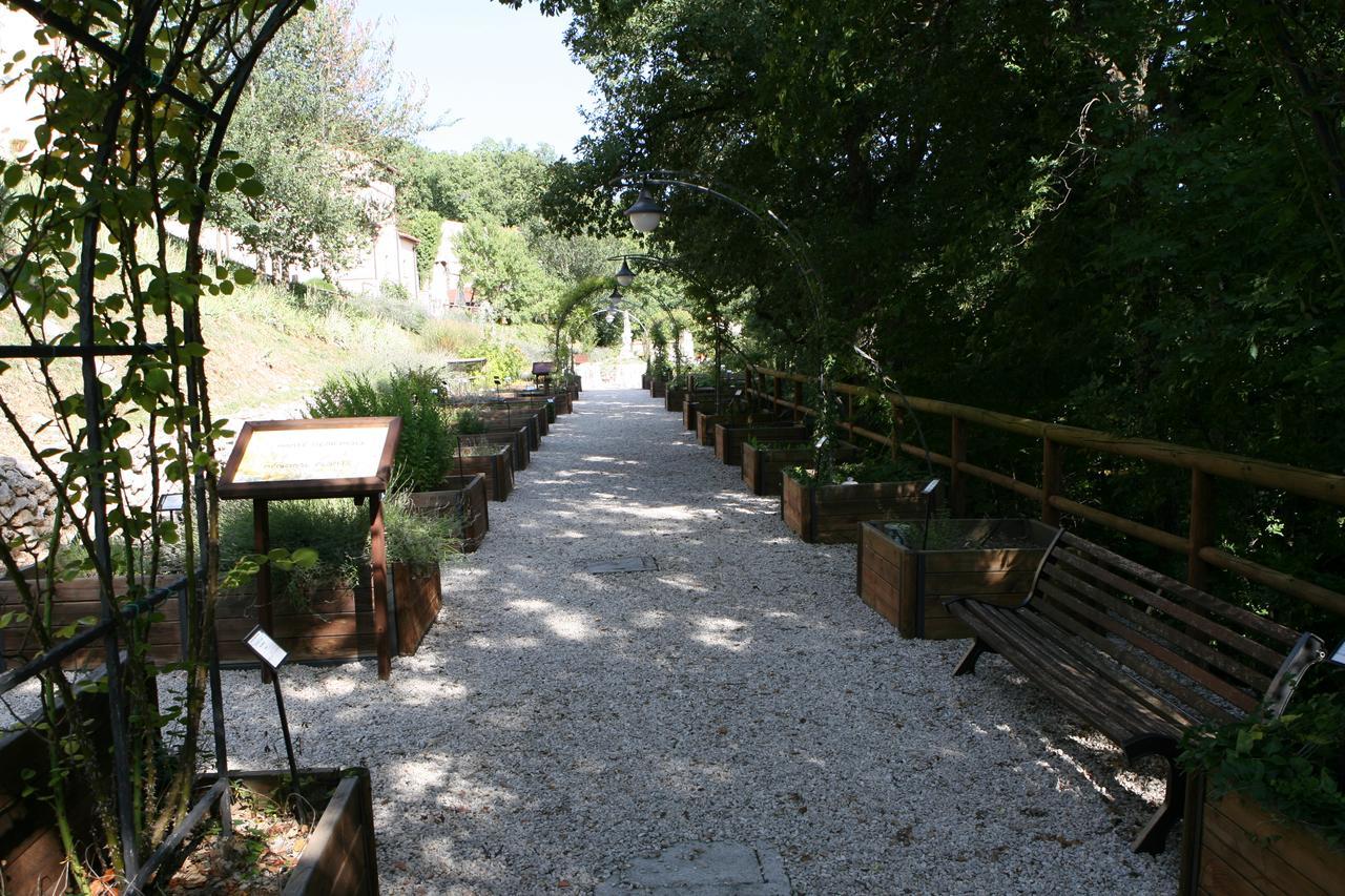 Convento Di San Colombo Otel Santo Stefano Di Sessanio Dış mekan fotoğraf