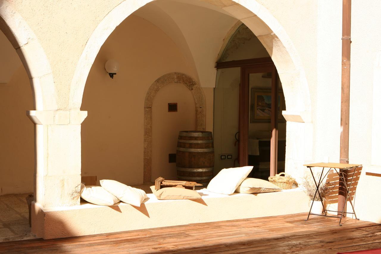 Convento Di San Colombo Otel Santo Stefano Di Sessanio Dış mekan fotoğraf